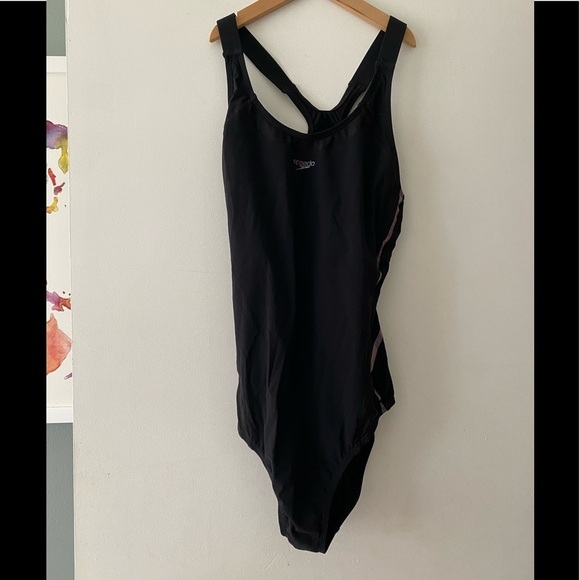 SPEEDO Black One Piece Swimsuit - Picture 12 of 16
